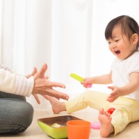 3 Ide Bermain di Rumah untuk Mengenali Potensi Anak