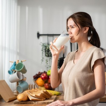 Nutrisi Susu Ibu Menyusui untuk Menambah Berat Badan Bayi