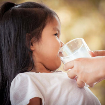 Anak Tidak Mau Minum Susu? Ini Cara Mudah Mengatasinya