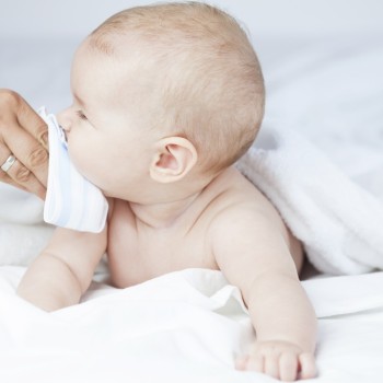 8 Cara Mengatasi Flu Pada Bayi Secara Alami