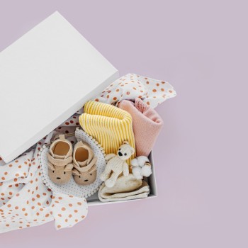 70+ Nama Bayi Perempuan Islami 2 Kata yang Penuh Makna
