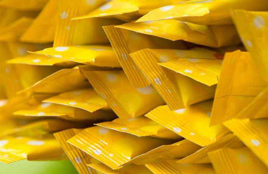 Bu, Ini Tips Memilih yang Aman Makanan Kemasan untuk Bayi