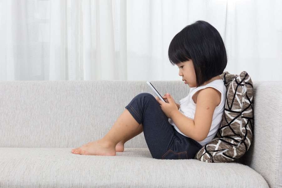5 Cara Mengatasi Anak yang Kecanduan Gadget