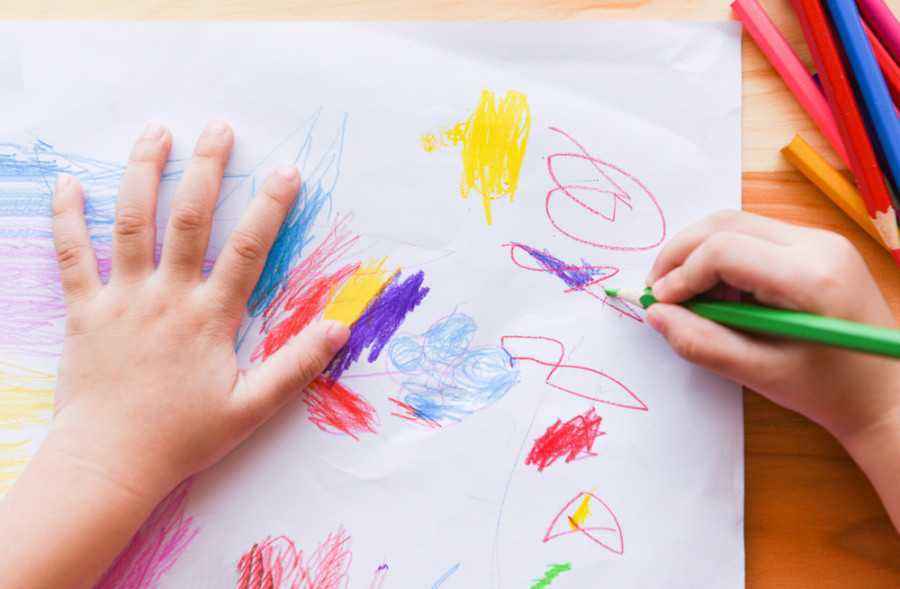 9 Kegiatan di Rumah untuk Asah Kreativitas Anak [LENGKAP]