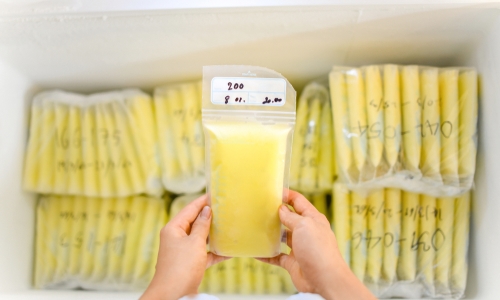 Ketahui Apa Itu Kolostrum dalam ASI, Kandungan, dan Manfaat