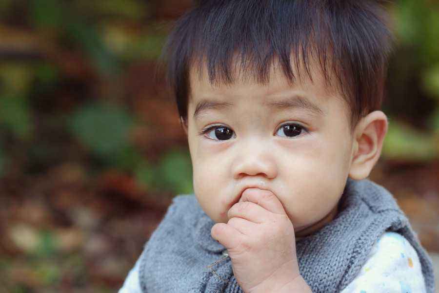 Bagaimana Mengatasi Anak yang Punya Kebiasaan Makan Upil?