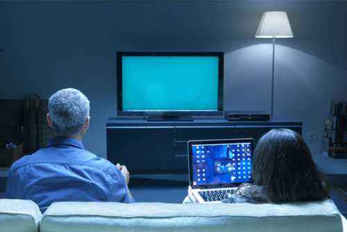 Antara Televisi, Anak-anak dan Internet